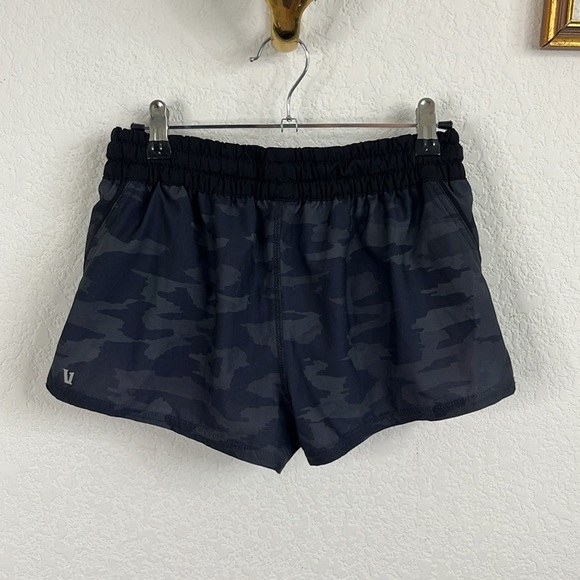 VUORI Women's Black Watercolor Camo Clementine Running Liner Shorts - Picture 5 of 8